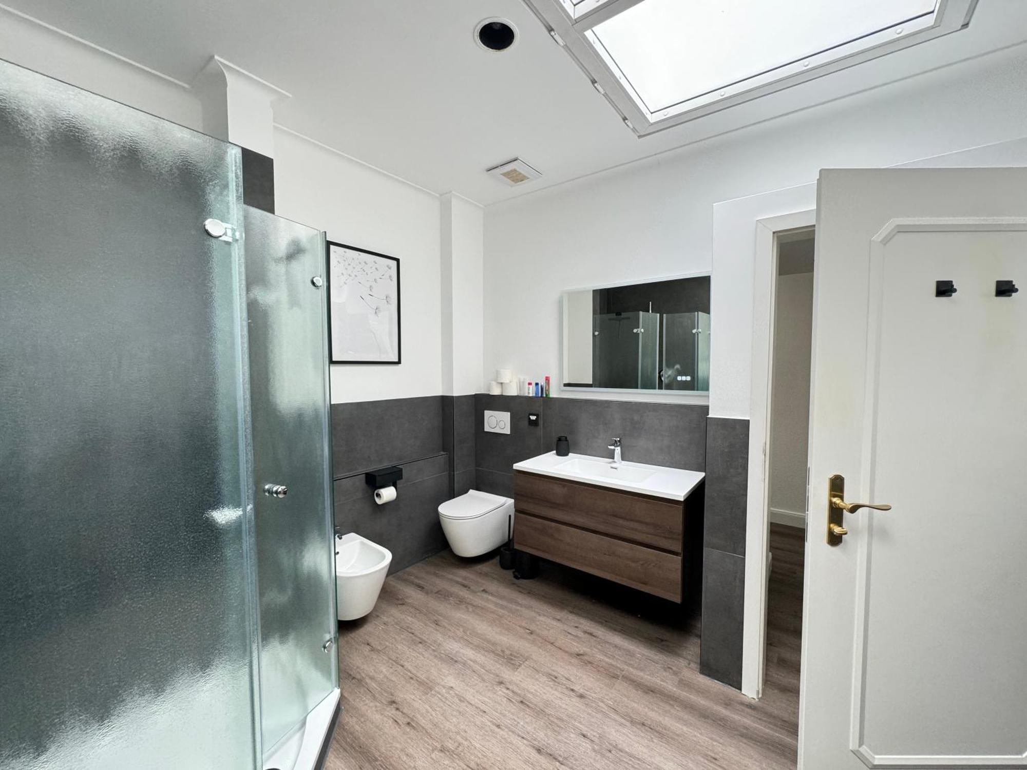 220 Qm Penthouse Wohnung Mit Fahrstuhl - Ohne Spa MHG Zewnętrze zdjęcie